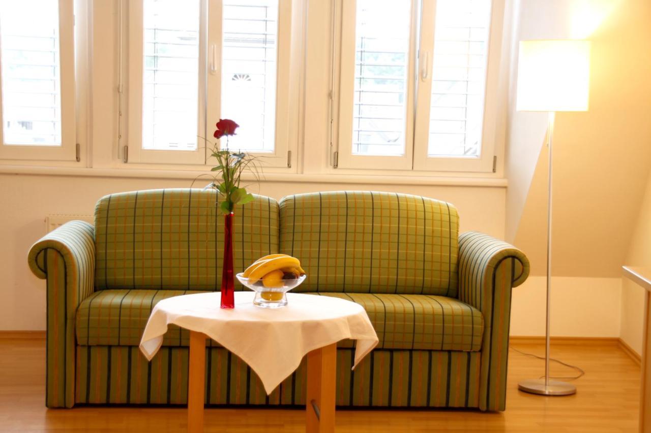 Raiffeisenhof Appartements Ehrenhausen Extérieur photo