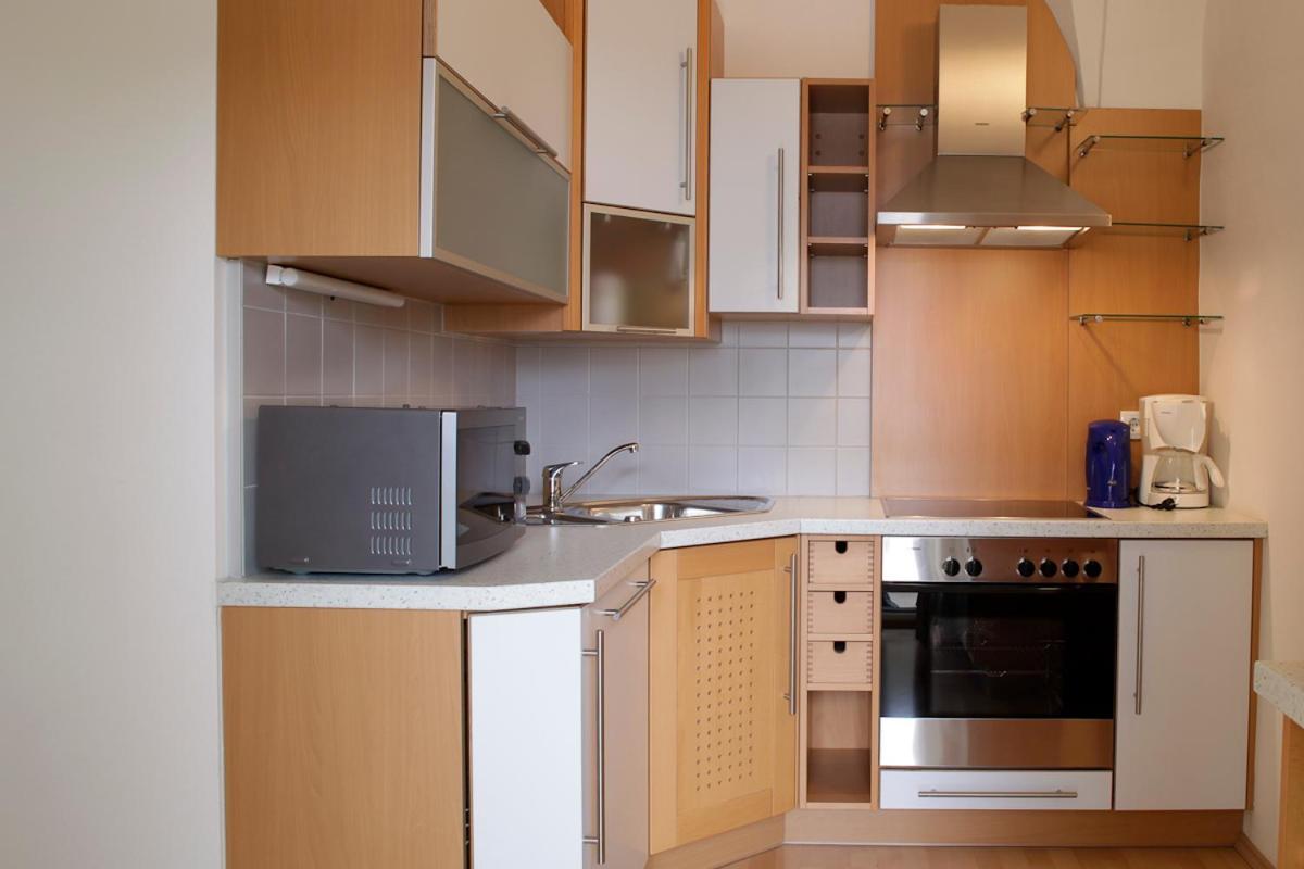 Raiffeisenhof Appartements Ehrenhausen Extérieur photo